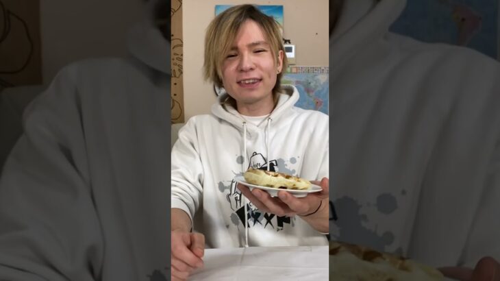 松屋のハンバーグパンをワッフルにしたら激うま∑(ﾟДﾟ)　PDS　 #shorts