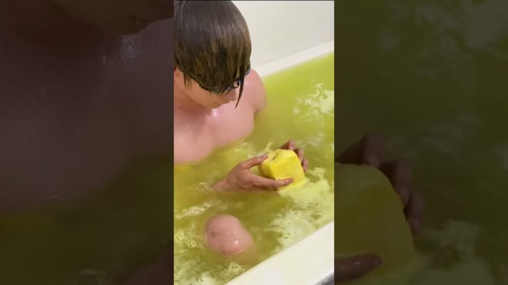 マリオのバスボムがヤバすぎww【LUSH】 PDS  #shorts