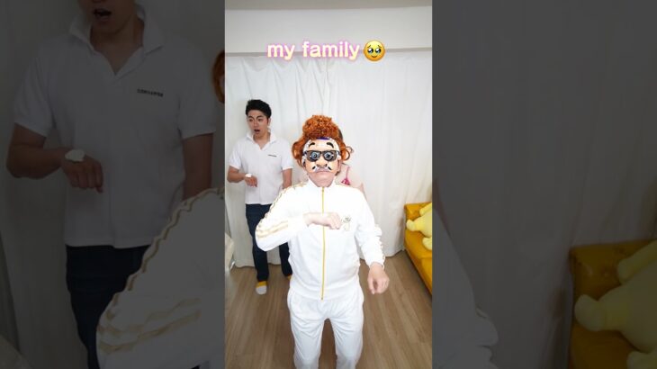 家族でホイップクリームキャッチチャレンジ！My Family try the whip cream challenge #shorts