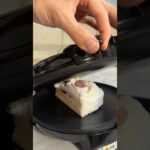 ケーキをプレスしてクレープ作るぞ٩( ᐛ )و PDS #shorts